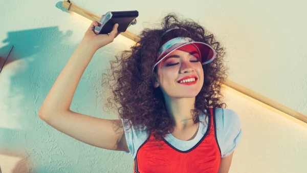 Back to the 80s: 3 top τάσεις στο μακιγιάζ έρχονται από τα 80's στο σήμερα και σου δείχνουμε πως να τις υιοθετήσεις!
