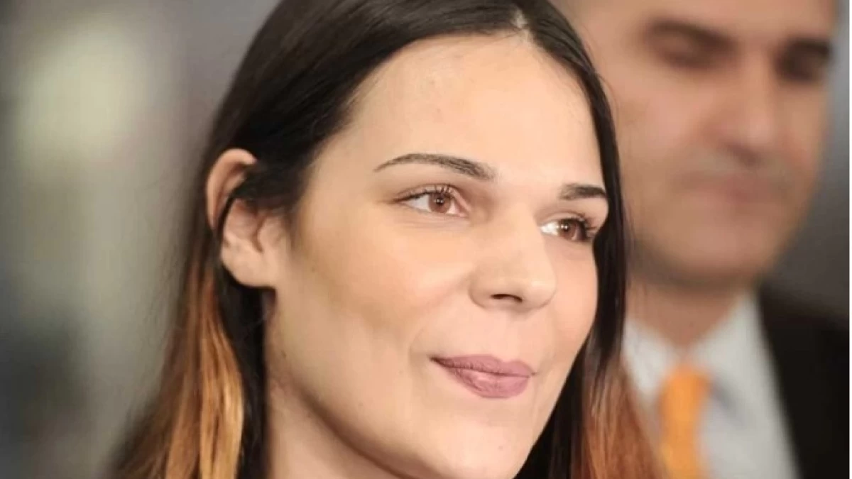 «Πλέον οι κατσαρίδες έχουν γίνει μέρος της ζωής μου» - Συγκλονίζουν οι επιστολές που έγραφε η Ειρήνη Μελισσαροπούλου μέσα στις φυλακές του Χονγκ Κονγκ