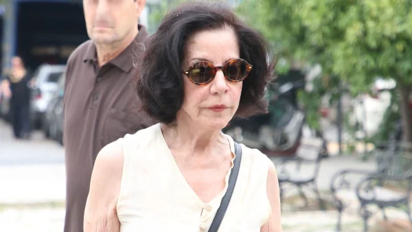 «Έφυγε από καρκίνο! Είχε αρχίσει και δεν καταλάβαινε» - Συνταρακτική αποκάλυψη για τη Μίνα Αδαμάκη ένα χρόνο από τον θάνατό της