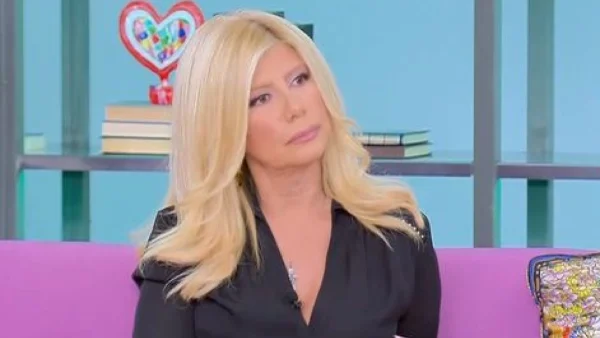 «Ήταν κομπάρσος του Λιάγκα! Ανάγκασαν τη Φαίη στο ΣΚΑΙ να...» - Η αποκάλυψη της Ζήνας Κουτσελίνη για τη Σκορδά