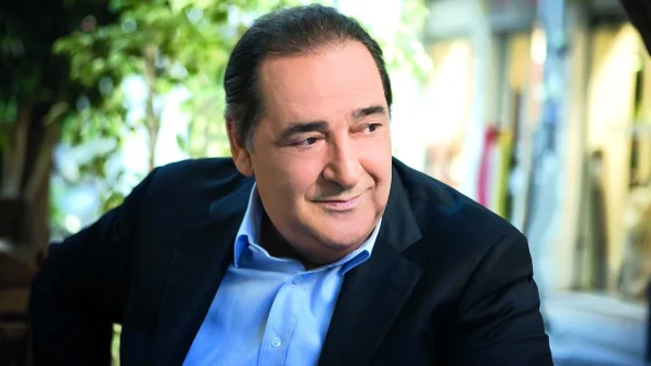 Βασίλης Καρράς: Η συνέντευξη που είχε παραχωρήσει στο YOU το 2017 για τις μεγάλες αδυναμίες της ζωής του