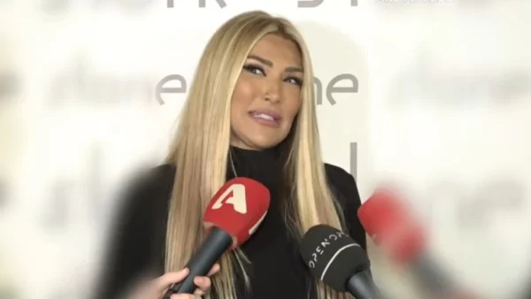 «Ό,τι γίνεται στον Άγιο Δομίνικο μένει στον Άγιο Δομίνικο» - Η αφοπλιστική απάντηση της Ηλιάδη για τις ερωτικές περιπτύξεις της στο I am celebrity get me out of here