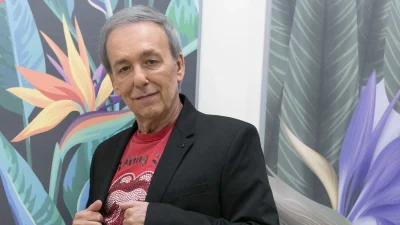 Αντρέας Μικρούτσικος: Αυτό είναι το πασίγνωστο τραγούδι που έγραψε μετά τον θάνατο της συντρόφου του