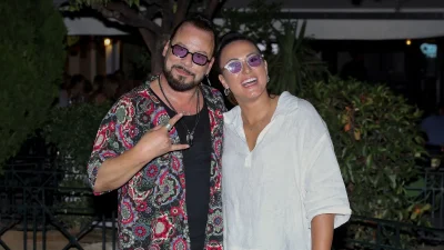 Χρήστος Δάντης: Ταξίδεψε σε άλλη ήπειρο για τα μάτια της Ασημίνας Χατζηανδρέου - Οι φωτογραφίες μπροστά από τον Νιαγάρα