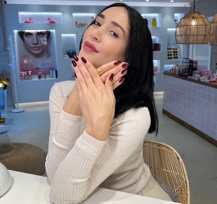 eva_fouska_nails