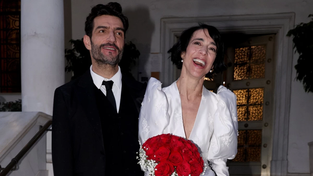 Ντυμένοι Superman και Batman: Οι λαμπεροί καλεσμένοι του γάμου της Έλενας Τοπαλίδου & του Νίκου Κουρή
