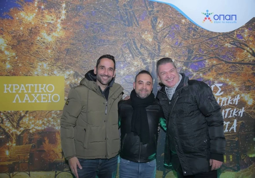 «Θα περνάω καλά» με Νίκο Μακρόπουλο στη Βαρβάκειο