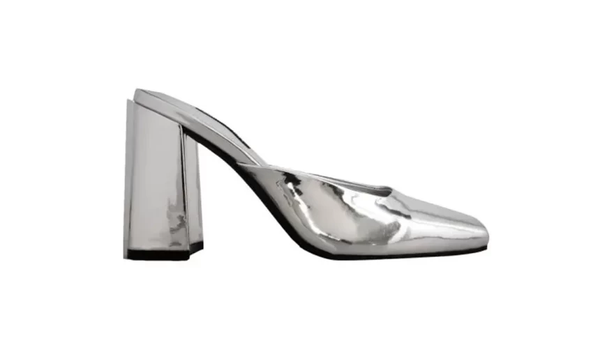 ασημί mules