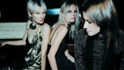 5 φορέματα από το Zara με 22,99 ευρώ που θα σε βγάλουν ασπροπρόσωπη τις γιορτές