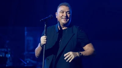 Αντώνης Ρέμος: ''Πανικός'' με την ανακοίνωση του στο Nox - Γνωστός επιχειρηματίας κέρασε όλο το μαγαζί με μία μόνο εξαίρεση (Βίντεο)