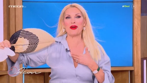 Ελένη Μενεγάκη: «Δεν τα κατάφερα! Δεν είμαι και για πολύ πίεση...» - Τι συνέβη στις διακοπές της στην Άνδρο με τον Παντζόπουλο, τον Άγγελο και τη Μαρίνα