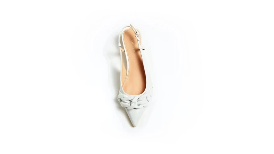 kitten heels