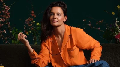 Η Katie Holmes δεν σταματά να φορά το πιο διαχρονικό παλτό των Γαλλίδων - Απόκτησέ το στα Zara με 15,99 ευρώ