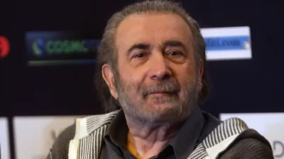 Λάκης Λαζόπουλος: «Φτάνει ο εμβολιασμός ασυγκινησίας...» - Το μήνυμα του για τη νέα χρονιά