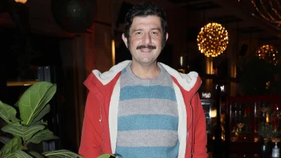 Μιχάλης Οικονόμου: «Ούτε η εκκλησία ούτε η ελληνική οικογένεια θα πάθει κάτι...» - Τι δήλωσε για το νομοσχέδιο σχετικά με την τεκνοθεσία από ομόφυλα ζευγάρια