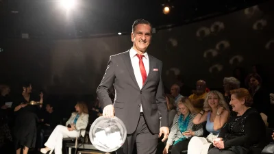 Νίκος Ψαρράς για Λεωνίδα Κακούρη: «Τον γνώρισα στις "Άγριες Μέλισσες", είναι ένα πολύ θετικό παιδί...»