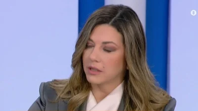 Σοφία Ζαχαράκη: «Aυτό που έγινε στη Θεσσαλονίκη...» - ''Λύγισε'' στον αέρα του Action 24 για τη γυναικοκτονία της Γεωργίας Μουράτη
