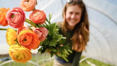Ikebana: H ιαπωνική τέχνη της ανθοδετικής που κάνει καλό στο μυαλό & το σώμα!