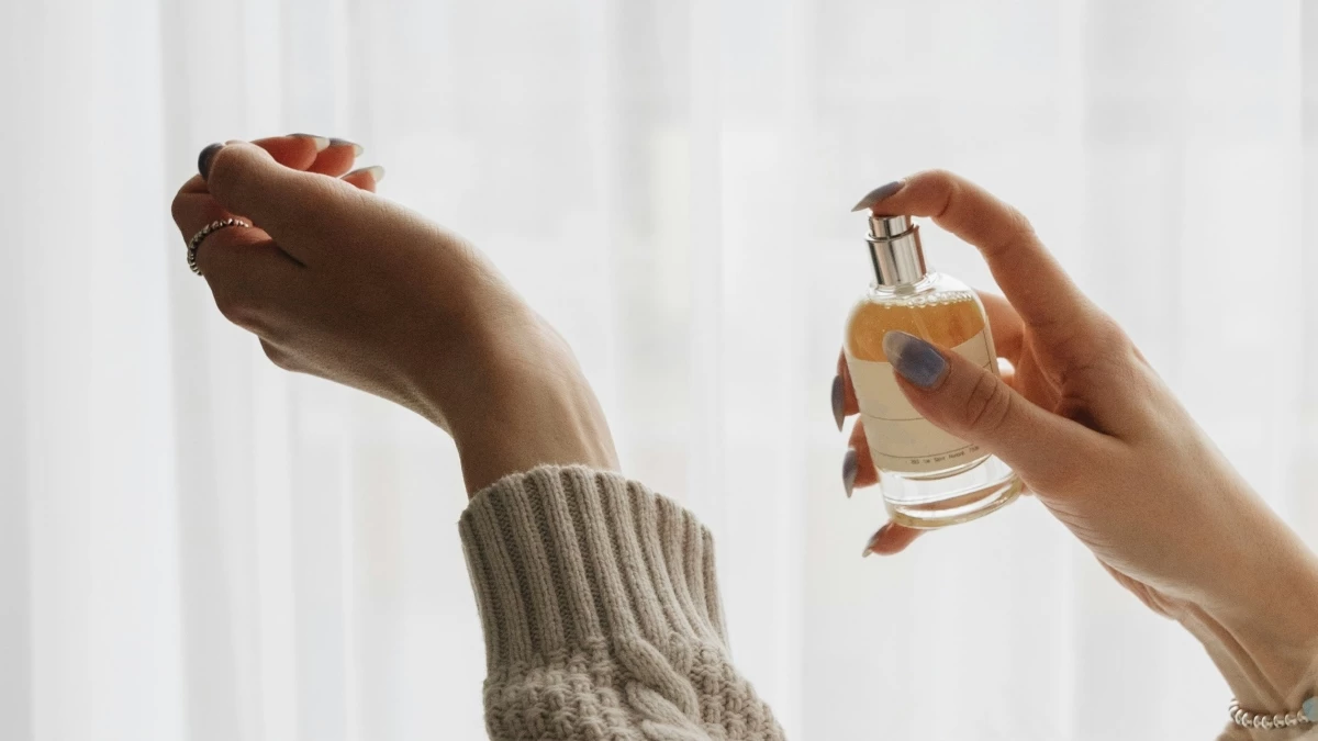 5 Ζara perfumes που κοστίζουν κάτω από 25 ευρώ & θυμίζουν αρώματα πολυτελών Οίκων!