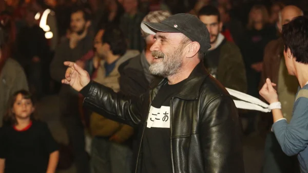 Κωνσταντίνος Πολυχρονόπουλος: «Έπαιζε 2.000 ευρώ σε δύο ώρες, χωρίς να τον προβληματίζει καθόλου» - Θαμώνας πρακτορείου αποκαλύπτει για τον ιδρυτή του "Άλλου Ανθρώπου"
