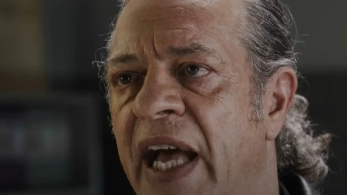 Σκαραβαίος (11/2): «Εμπλέκεται γιος βουλευτή! Συνοδός πολυτελείας ήταν...» - Βρίσκουν νεκρή στη μπανιέρα χλιδάτου ξενοδοχείου νεαρή φοιτήτρια