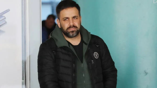 Γιώργος Γιαννιάς: Αβάσταχτο πένθος για τον τραγουδιστή 5 μήνες από τον θάνατο του πατέρα του