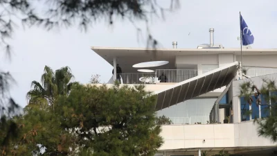Γλυφάδα: Η ανακοίνωση του Σπύρου Καρνέση για το μακελειό - «Παρακαλούμε να αποφεύγεται...»
