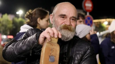 Κωνσταντίνος Πολυχρονόπουλος: «Έχει βγάλει κάρτες σε άστεγους, που αυτή τη στιγμή μπορεί να είναι και νεκροί...» - Σοκαριστική η νέα μαρτυρία από πρώην εθελόντρια