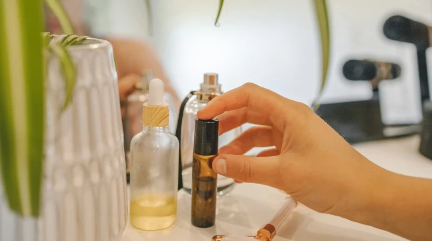 perfume_bottle