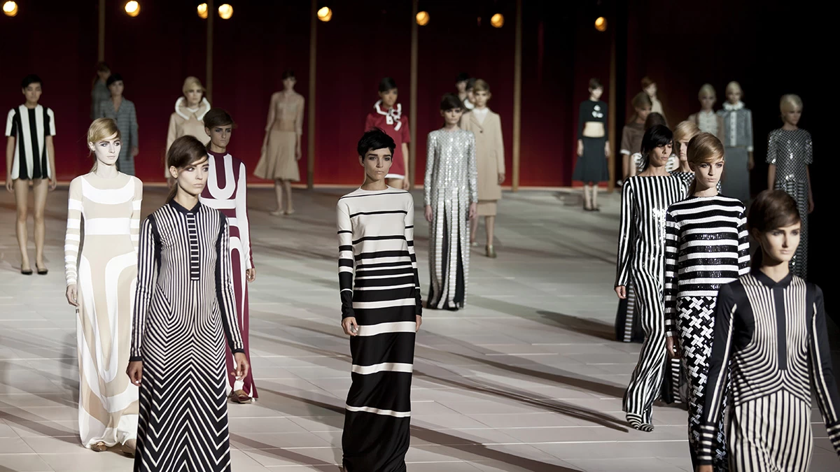 Marc Jacobs: Μεταμόρφωσε τα μοντέλα του σε ψεύτικες κούκλες