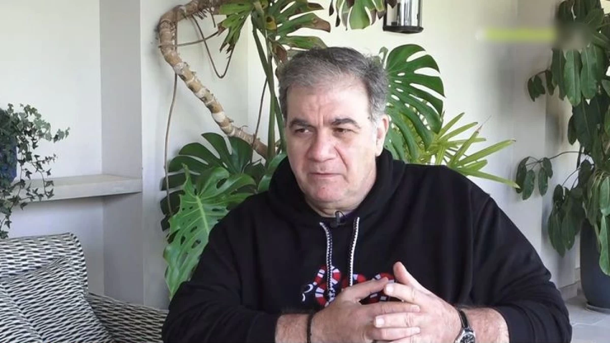 Δημήτρης Σταρόβας: «Πίσω απ' αυτό το σωματικά ευκατάστατο παρουσιαστικό κρύβεται ένα ευαίσθητο αγόρι»