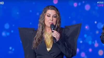 Άντζελα Δημητρίου: Ο πραγματικός λόγος που αποχώρησε ξαφνικά από το J2US - «Ο Νίκος Κοκλώνης δεν το γνώριζε ούτε ο...»