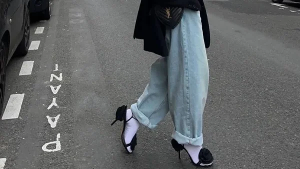 Το street style μίλησε: Αυτός είναι ο τρόπος για να φορέσεις το τζιν την άνοιξη