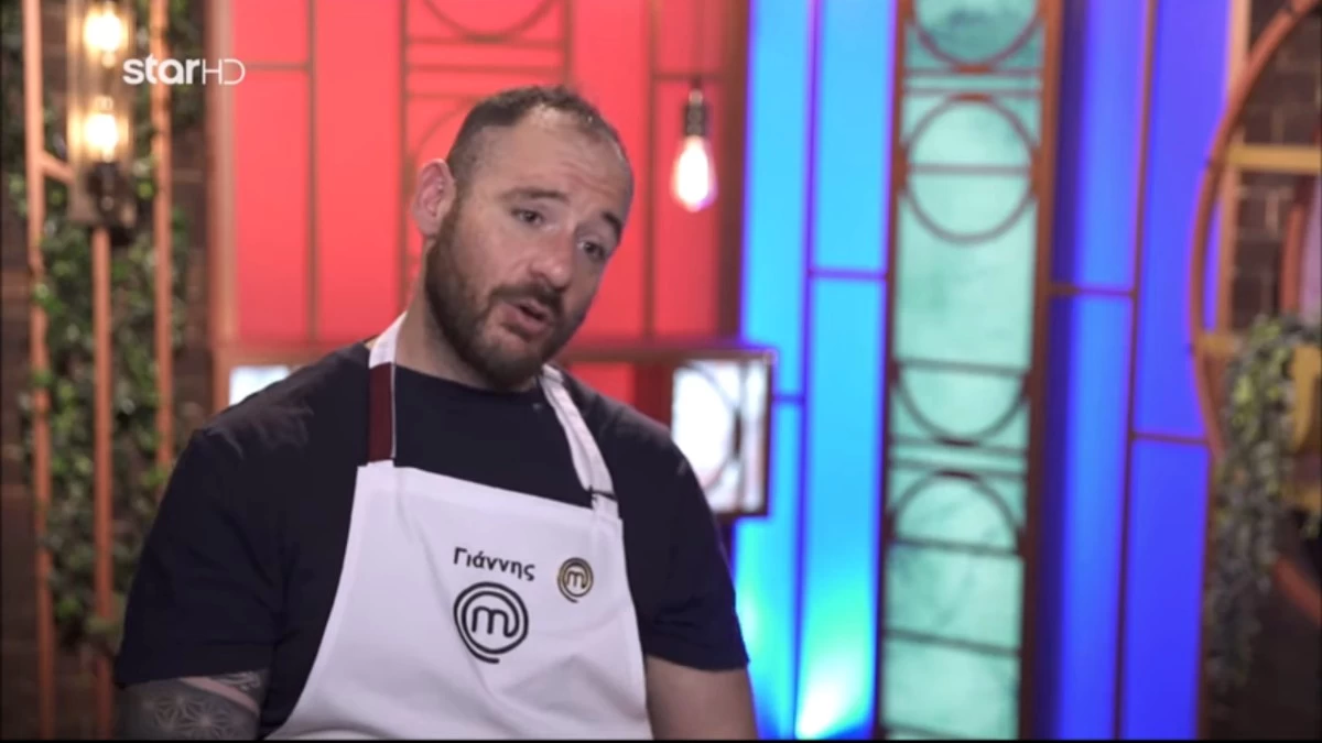 MasterChef 8 – Έγραφε τις συνταγές στο χέρι του και τον έβγαλε στον «τάκο»: «Δεν τα έκανα πουτ...α, θα γινόταν χαμός»