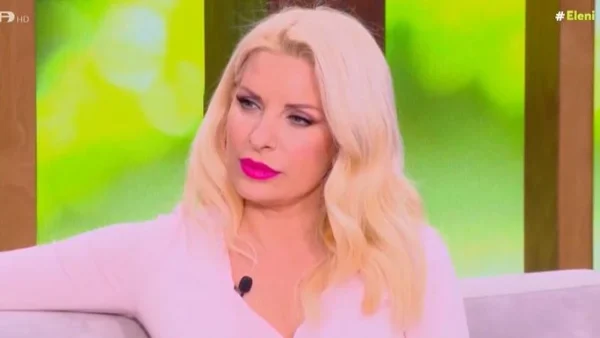 Ελένη Μενεγάκη: « Ε όχι, με τίποτα, δεν θέλω να τα ακούω αυτά...» - Ταράχτηκε με τις προβλέψεις του ζωδίου της για τα επαγγελματικά