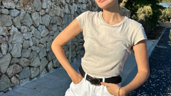Γέννησε πολύ γνωστή ηθοποιός: «Η εγκυμοσύνη δεν ήταν εύκολη...» - Η φωτογραφία με το μωρό στην αγκαλιά στο κρεβάτι του μαιευτηρίου
