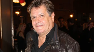 Γιάννης Καπετάνιος: «Γνωριστήκαμε στο θέατρο, το έψαξα πολύ μέχρι να...» - Η γνωριμία με την σύντροφό του και η αντίδραση του Σεφερλή για το J2US