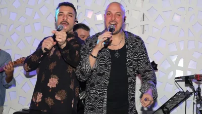 Άκης Δείξιμος για την δικαστική διαμάχη του Κώστα Δόξα: «Έχουμε δρόμο, ο αδελφός μου είναι καλύτερα και τον στηρίζω…»
