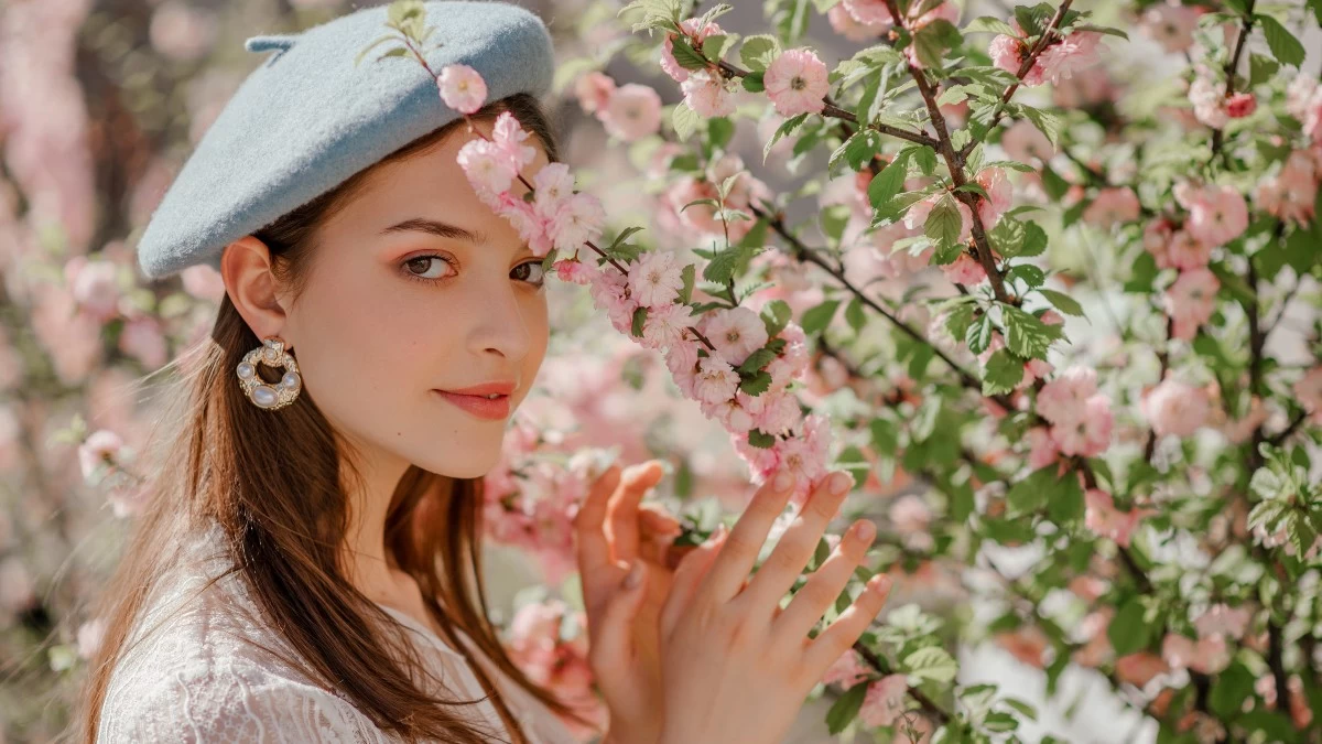 8 εύκολα skincare tips για να υποδεχθείς την άνοιξη πιο ανανεωμένη από ποτέ!
