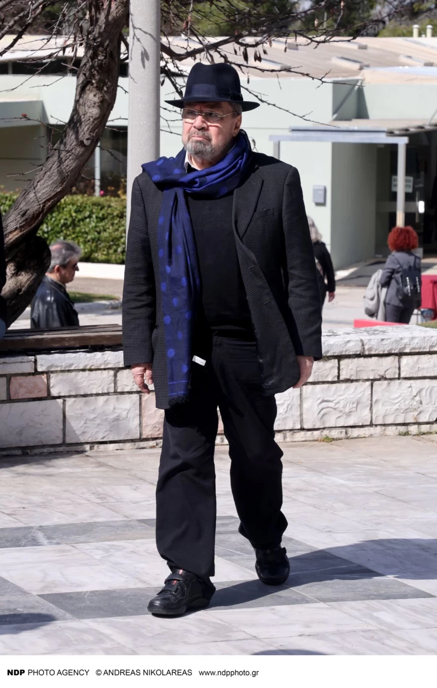 Κηδεία Ηλία Λογοθέτη - Σταμάτης Φασουλής