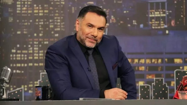 ΑΝΤ1: Η ανακοίνωση του σταθμού για το The 2night Show και τον Γρηγόρη Αρναούτογλου