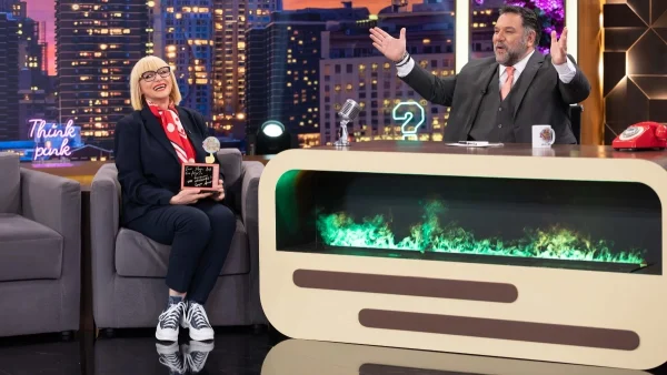 The 2Night Show: Δύο καλεσμένες με αέρα από εξωτερικό απόψε (6/3) στον Γρηγόρη Αρναούτογλου