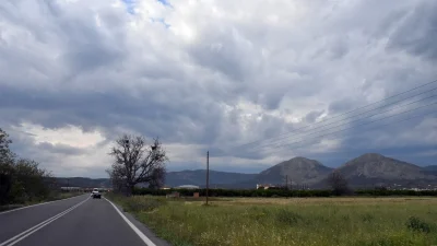 Καιρός 21/4: Στα ορεινά θα πέσουν χιόνια - Τοπικές βροχές στην υπόλοιπη χώρα