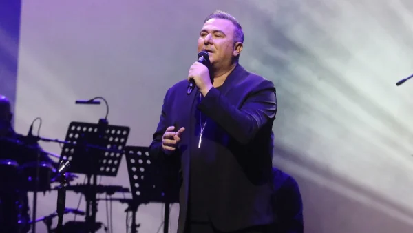 Αντώνης Ρέμος: Το πρώτα χρόνια στην οικοδομή, το beef με Σφακιανάκη, η ομοιότητα με Αργυρό και η σχέση ζωής με την κόρη του