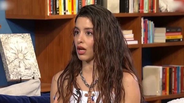Μαρίνα Σάττι: «Σιγά μην πω εγώ τι είναι η Ελλάδα! Τώρα που με έχουν κράξει δεν έχω κάτι να φοβάμαι»