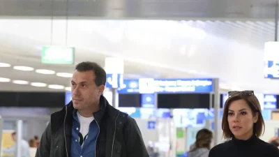 Μαριάντα Πιερίδη: Νέο ρομαντικό ταξίδι με τον σύντροφό της - Βιαστικοί στο αεροδρόμιο με τις βαλίτσες στα χέρια