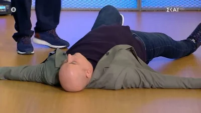 Η μαμά μου μαγειρεύει καλύτερα από τη δική σου: «Μην φύγεις, δεν αισθάνομαι καλά» - Κατέρρευσε ο Μάρκος Σεφερλής