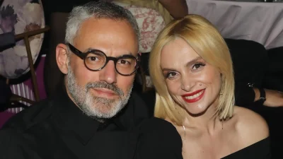 Νίκος Συρίγος & Ελεωνόρα Ζουγανέλη: Είναι full in love και δεν το κρύβουν - Τα τρυφερά ενσταντανέ σε νέα έξοδό τους