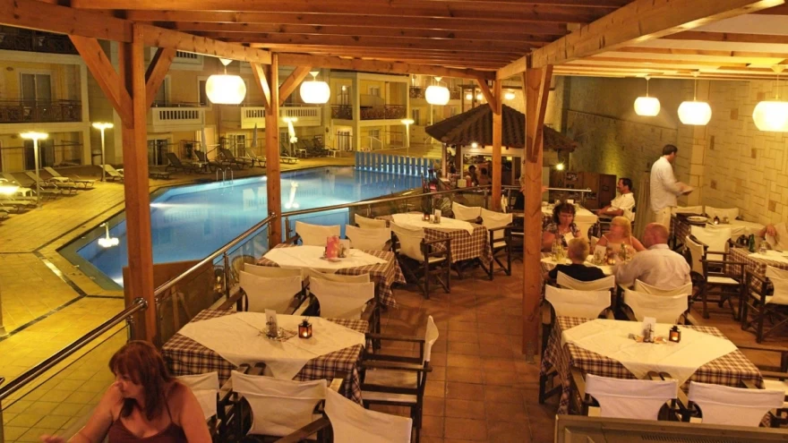 Porto Kalamaki: Αυθεντική κρητική φιλοξενία σε απόσταση αναπνοής από τα Χανιά!