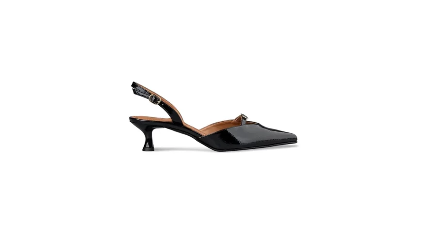 kitten heels